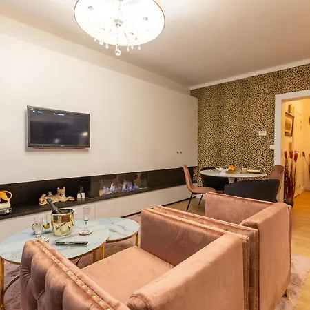 Centrum 5 דירה *